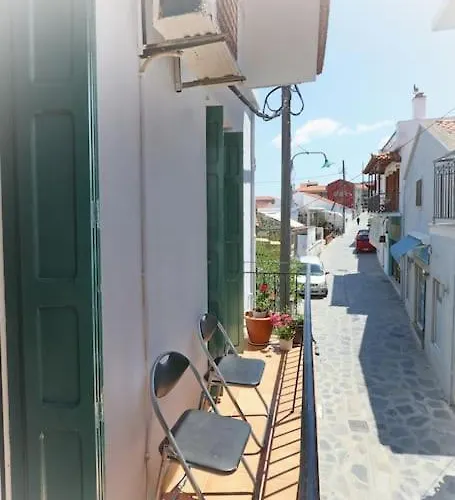 Nest At The Port * Skopelos Town