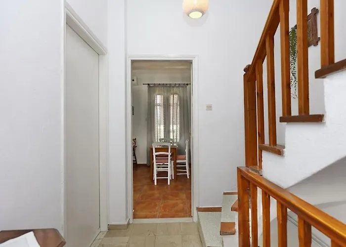 Nest At The Port * Skopelos Town