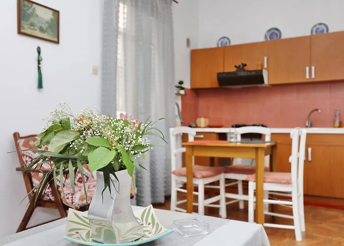 Apartment Nest At The Port Skopelos Town